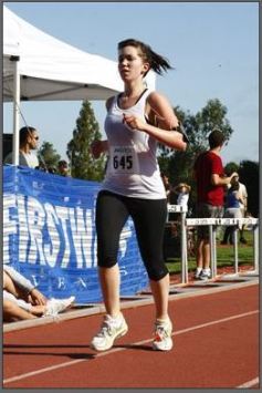 Kaiser doesn't have their photos from 2011 posted anymore, so here's a photo of my first race ever, the Jungle Run Half Marathon. It would take a few years until I graduated from cotton tank tops.